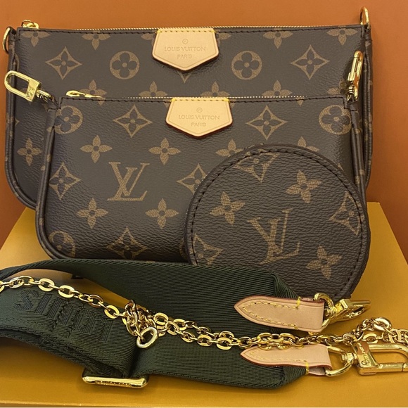 Louis Vuitton Monogram Pouch with Chain Strap Crossbody Bag
